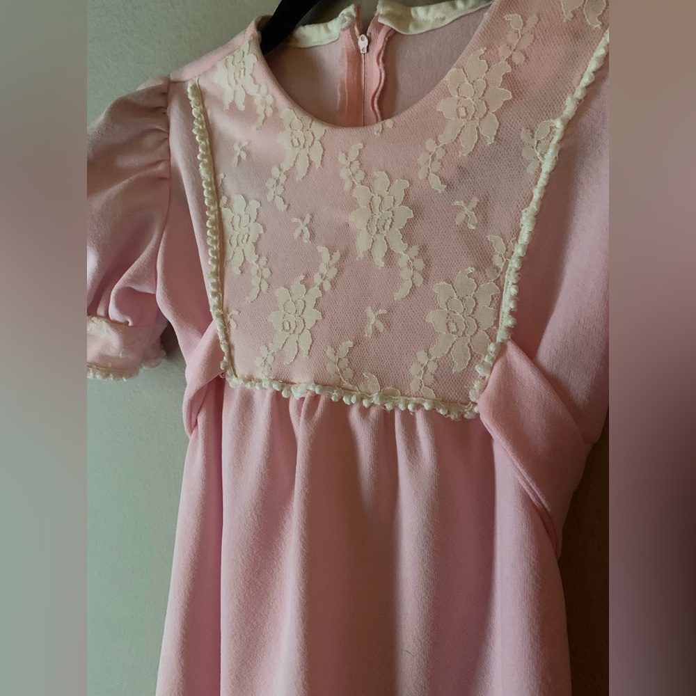 Vintage Girl’s Dress - Picture 2 of 5